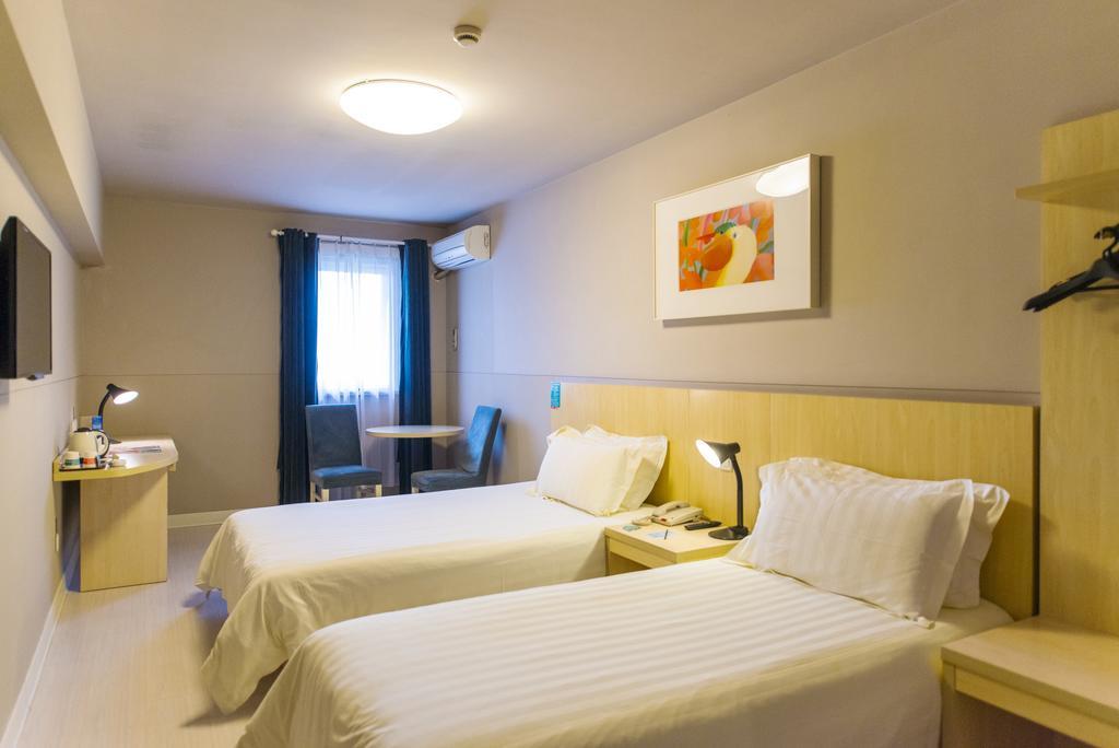 Jinjiang Inn - Yinchuan New Moon Square Екстериор снимка