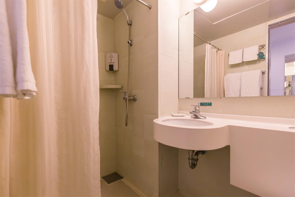 Jinjiang Inn - Yinchuan New Moon Square Екстериор снимка
